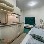 Dh30 - - Hostaid *