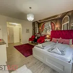 Apartament Dh30 - - Hostaid
