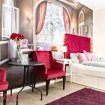 Dh30 - - Hostaid Apartament *