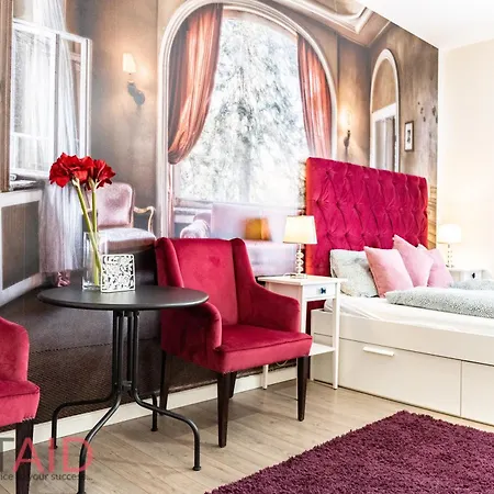Dh30 - - Hostaid Apartament *