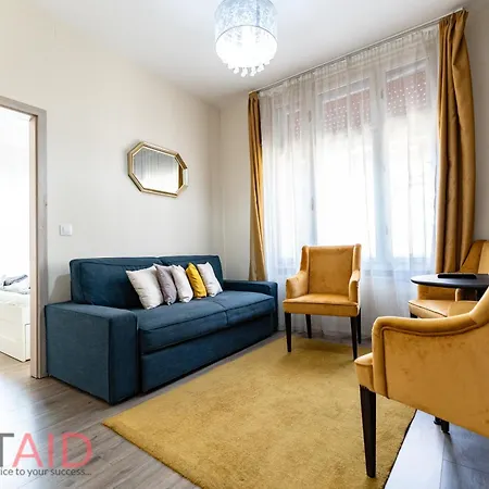 Dh30 - - Hostaid Apartment *